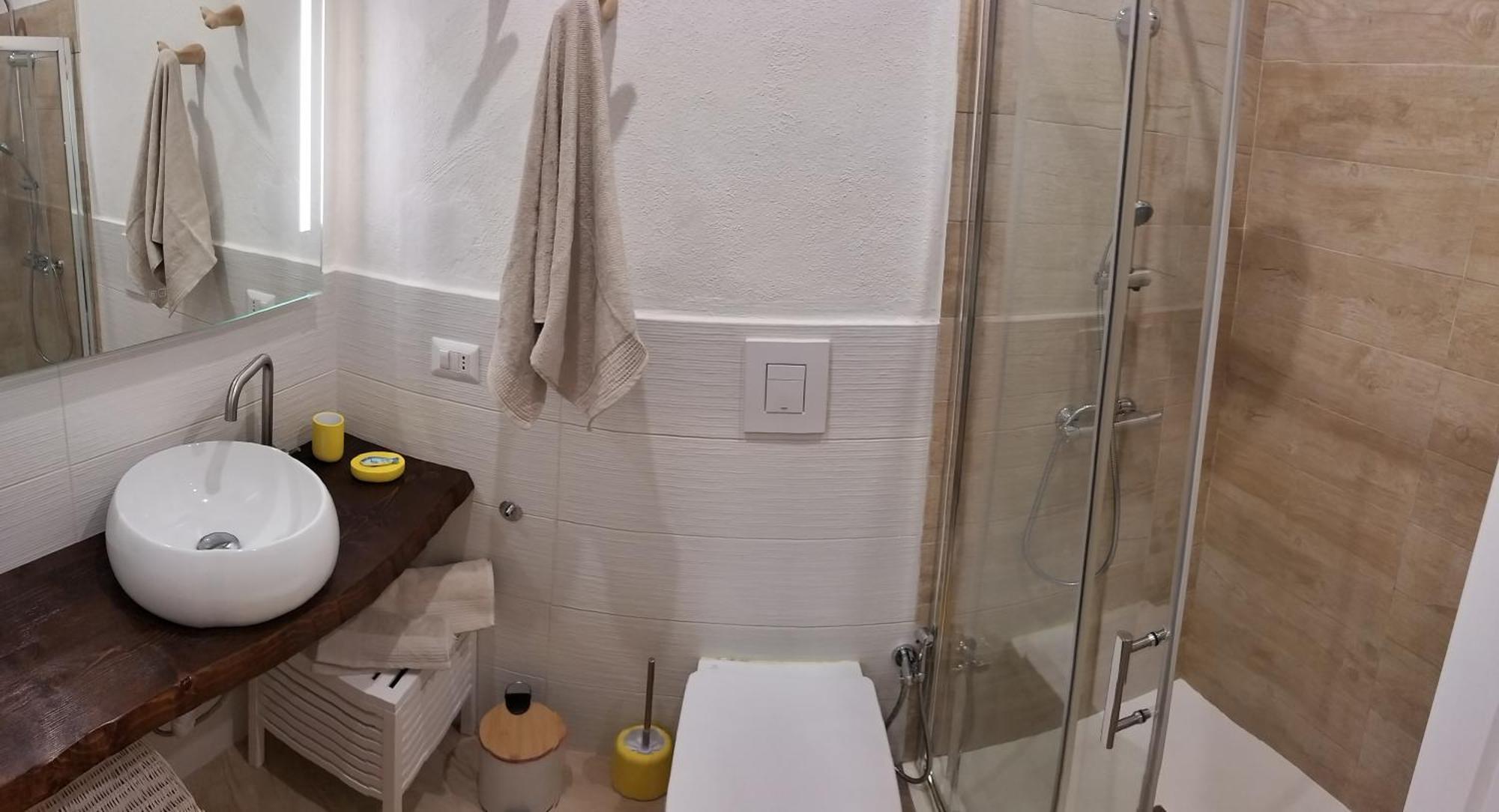 Il Pesciolino Coraggioso Apartment Bari Bagian luar foto