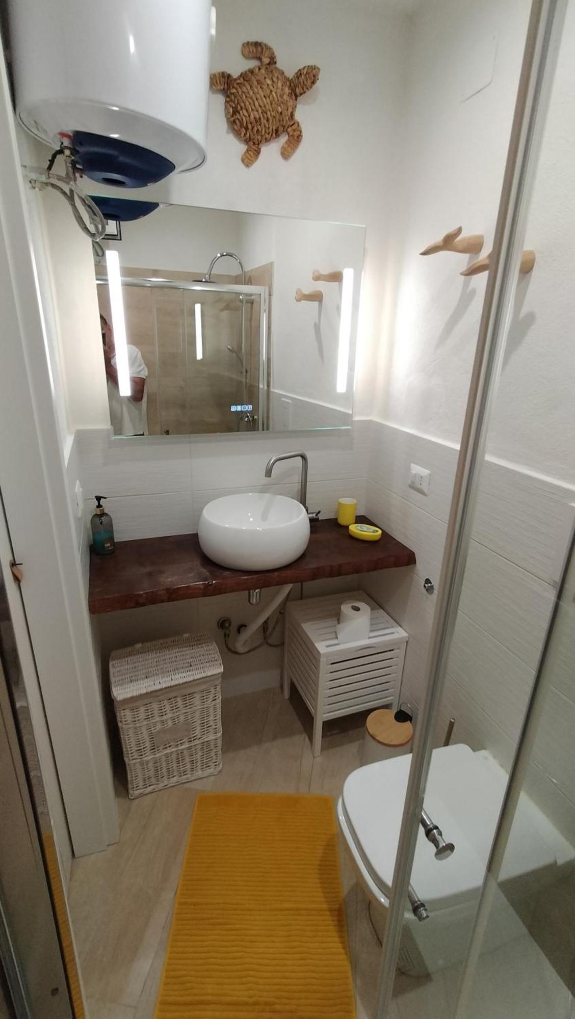 Il Pesciolino Coraggioso Apartment Bari Bagian luar foto