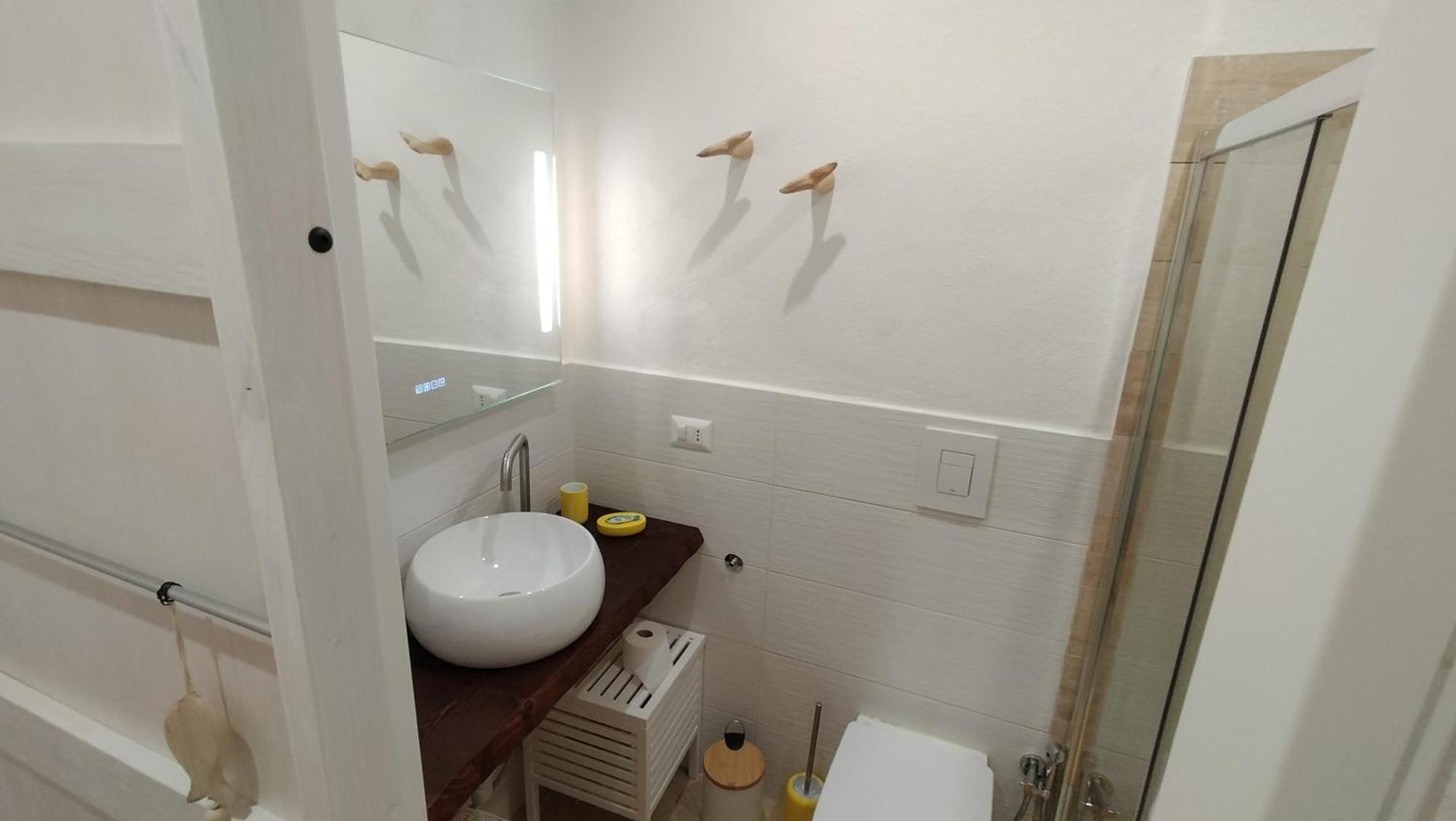 Il Pesciolino Coraggioso Apartment Bari Bagian luar foto