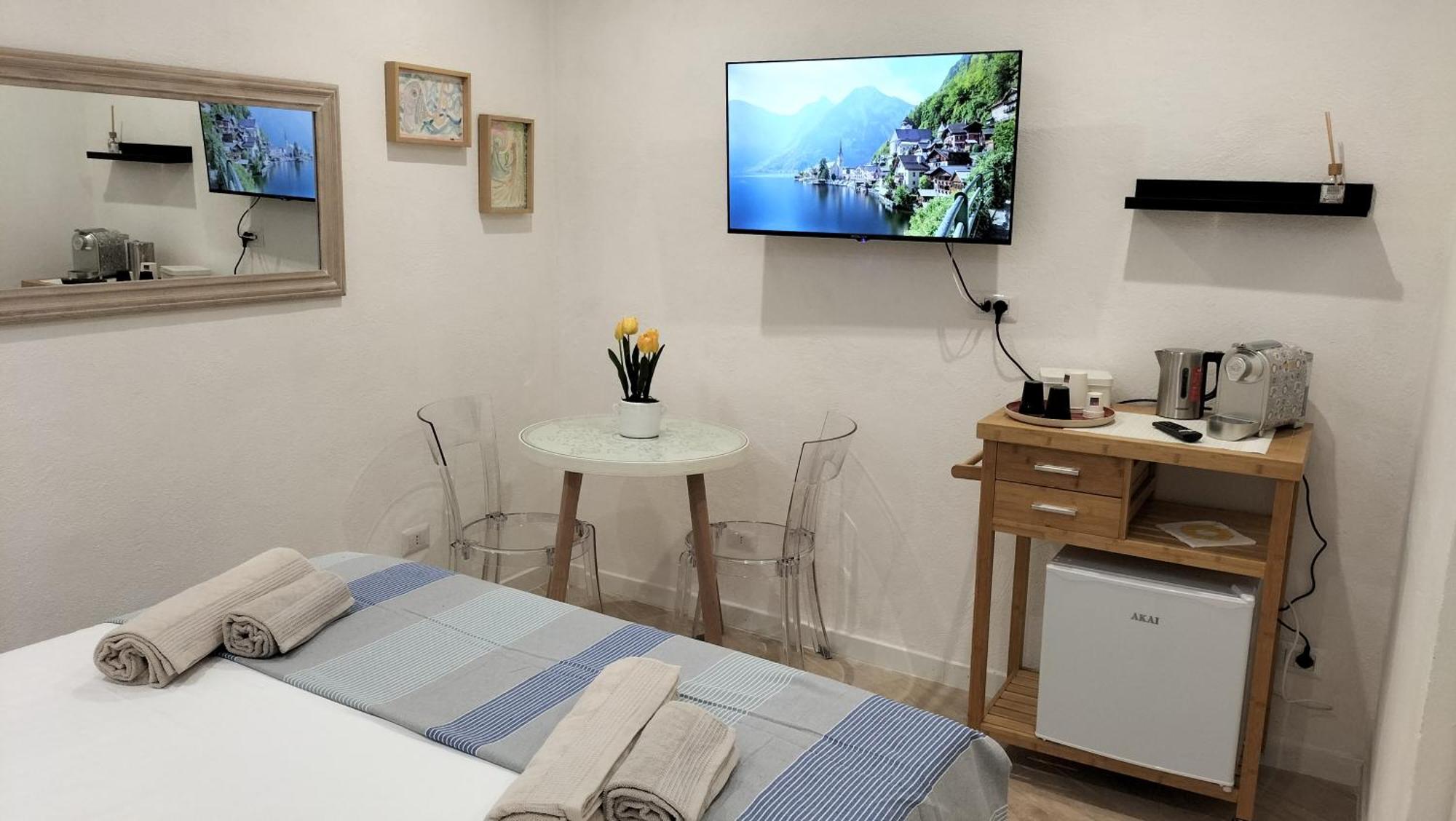 Il Pesciolino Coraggioso Apartment Bari Bagian luar foto